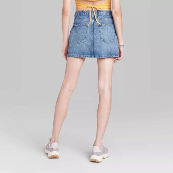 NWT Wild Fable Medium Wash Denim Skirt, Size 6 or 8 - Picture 4 of 5